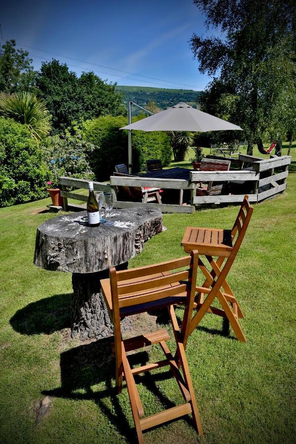 Llanwenarth Cottage A Beautiful Place To Just Be. 阿伯加文尼 外观 照片